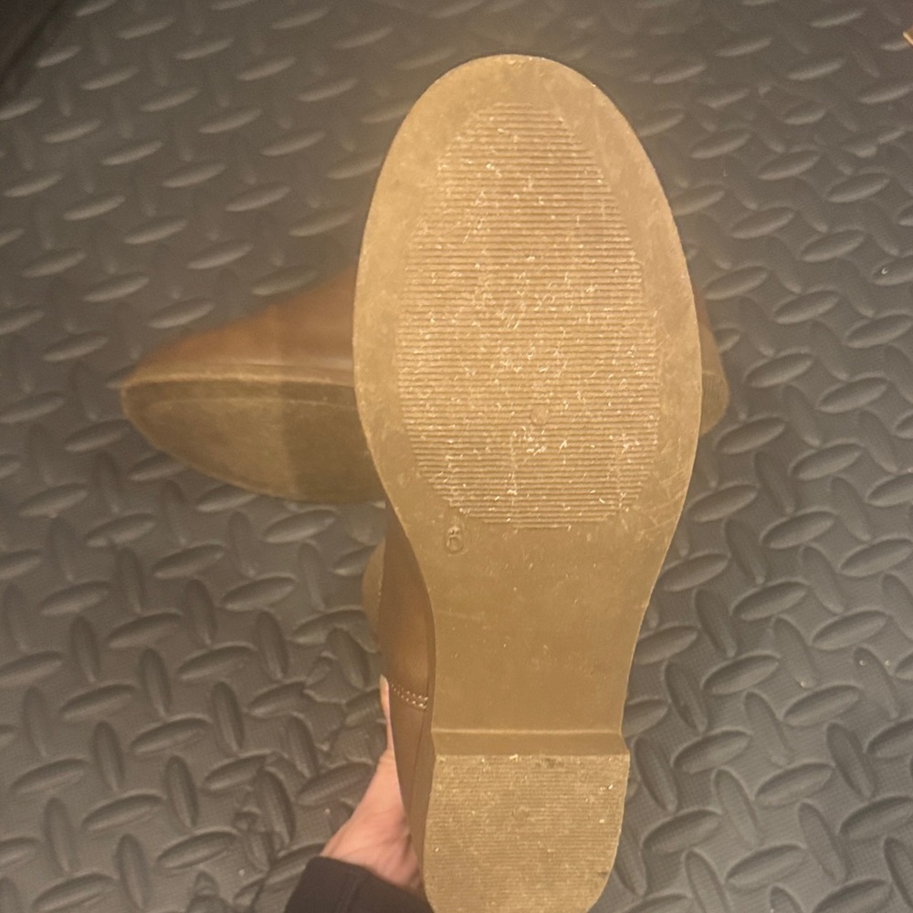Tan Ankle Boots - like new worn one time - Picture 4 of 7